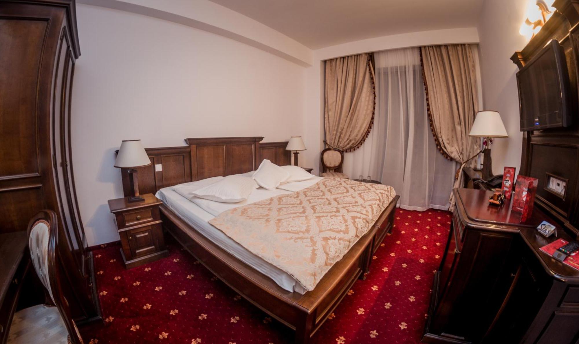 فندق Emire Boutique Zărneşti الغرفة الصورة