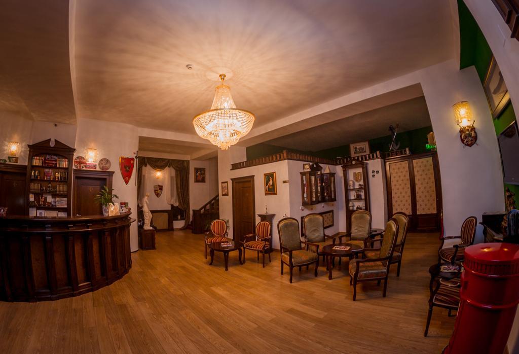 فندق Emire Boutique Zărneşti المظهر الخارجي الصورة