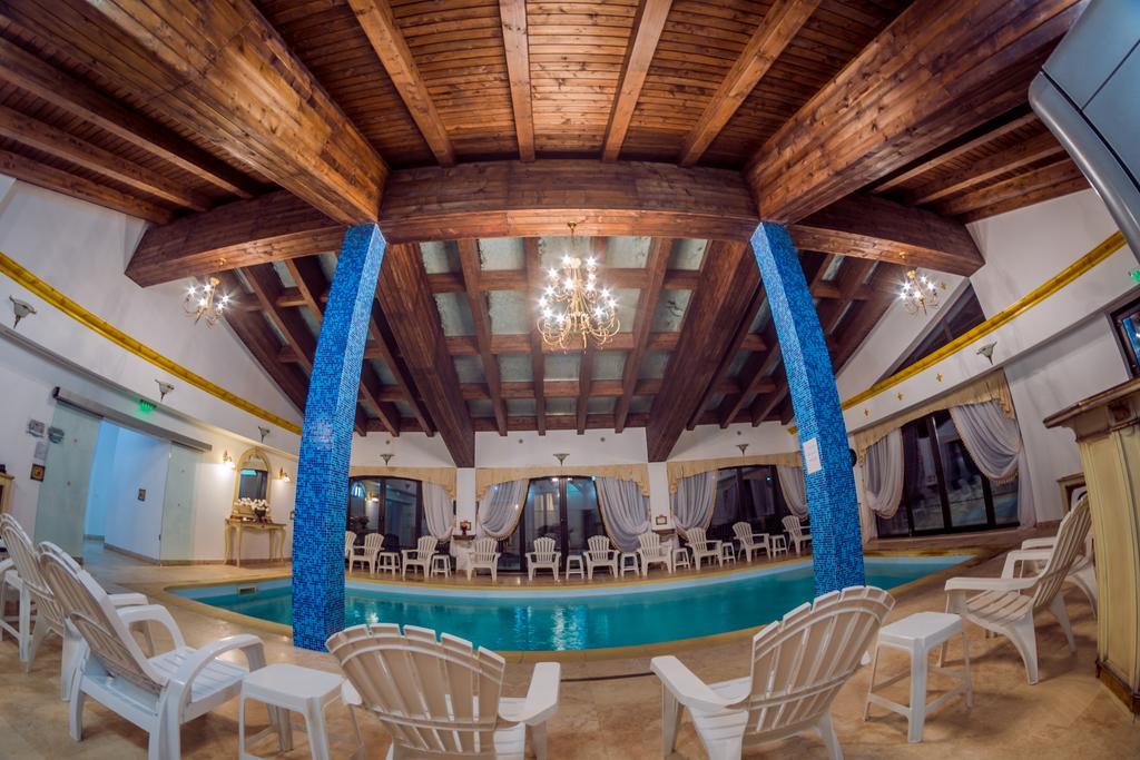 فندق Emire Boutique Zărneşti المظهر الخارجي الصورة